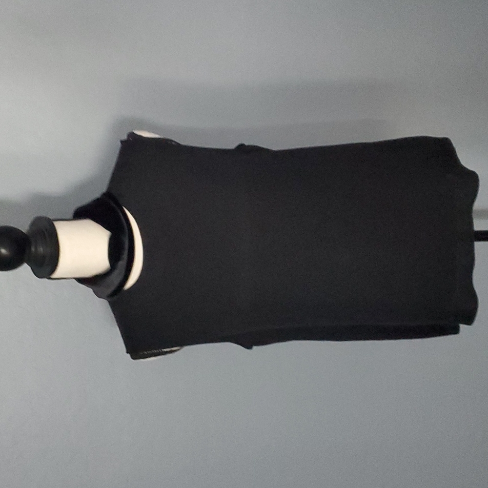 Theory Velvet Collar Sleeveless Blouse